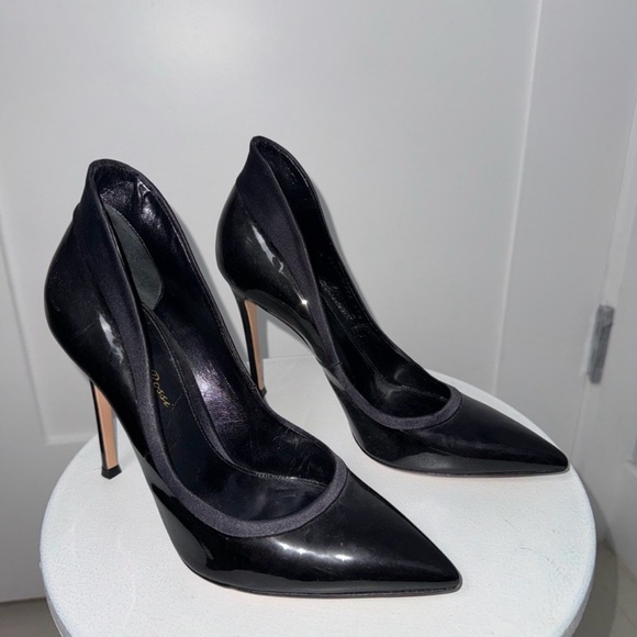 Gianvito Rossi Tuxedo 100mm Leather Pumps/7.5 - Picture 4 of 7